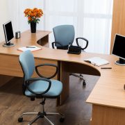 Ofis Masaları Nasıl Olmalı